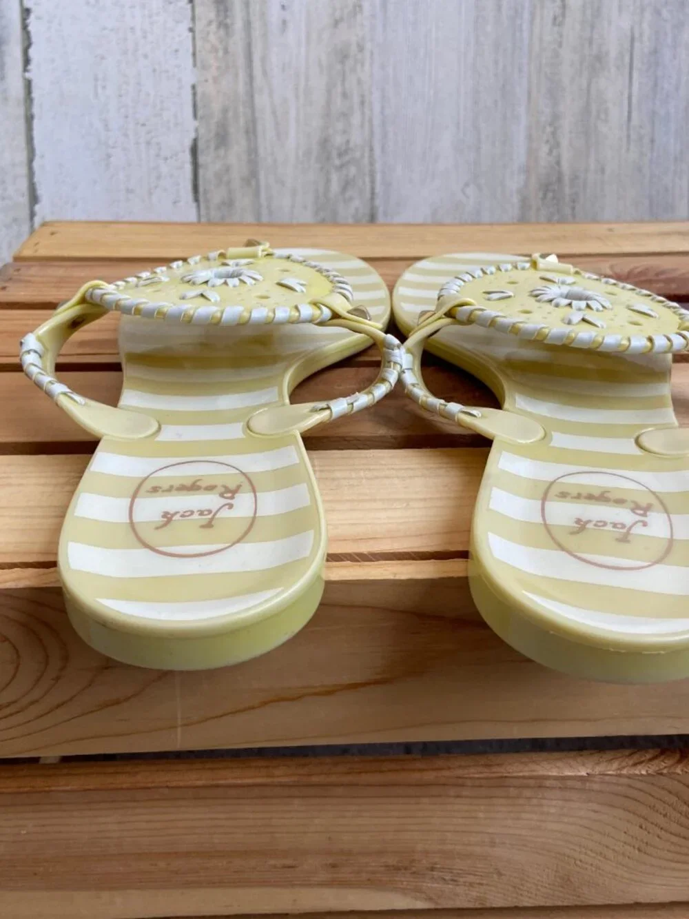 Jack Rogers Size 9 Georgica Jelly Sandals Pale Yellow Color Thong